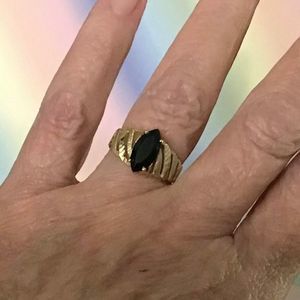 14K Vintage Beverly Hills Gold & Onyx Ring Size‎ 7